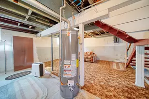 409 Bates St, Jackson, MI 49202 - Photo 26