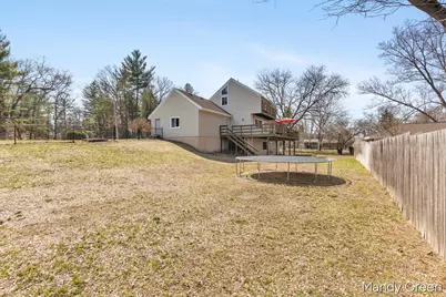 810 W South Street, Greenville, MI 48838 - Photo 30