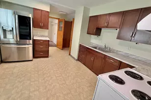 2620 Botham Ct, Saint Joseph, MI 49085 - Photo 8