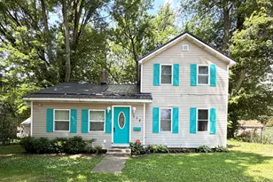 112 Alexander St, Bangor, MI 49013 - Photo 1