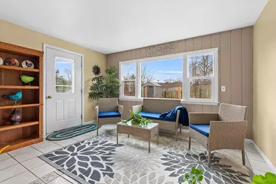 1605 Meadowbrook Lane, Portage, MI 49024 - Photo 4