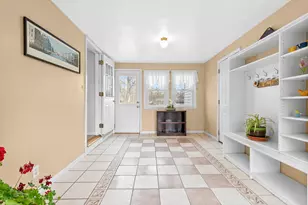 1605 Meadowbrook Ln, Portage, MI 49024 - Photo 4