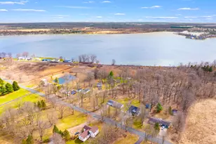 6818 E T Ave, Vicksburg, MI 49097 - Photo 36