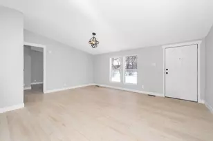 6818 E T Ave, Vicksburg, MI 49097 - Photo 6