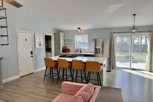 15577 Pine St, Grand Haven, MI 49417 - Photo 2