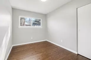 7855 Weddel St, Taylor, MI 48180 - Photo 12