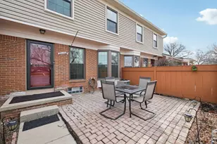 22173 Pondview, Novi, MI 48375 - Photo 2