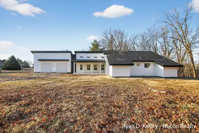 8411 Peninsula Drive W, Stanwood, MI 49346 - Photo 4