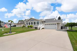7596 Wadding Dr, Onsted, MI 49265 - Photo 10