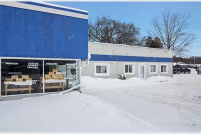 316 W Parkdale Avenue, Manistee, MI 49660 - Photo 4