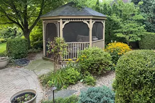 4943 St Andrews Ct, Ann Arbor, MI 48108 - Photo 8