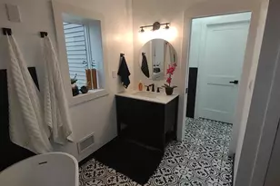 851 Roselle St, Jackson, MI 49201 - Photo 26