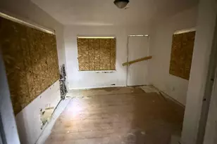 19180 Bradford Ave, Detroit, MI 48205 - Photo 8