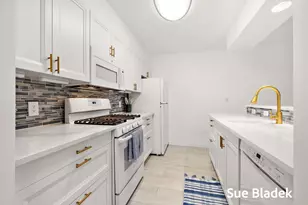 1114 Ambertrace Ln, Holland, MI 49424 - Photo 16