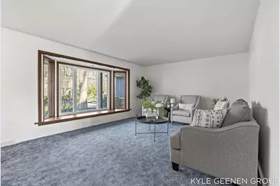 4661 Cherry Street, Holland, MI 49423 - Photo 10