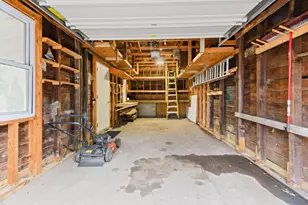 664 Riverbank St, Wyandotte, MI 48192 - Photo 18