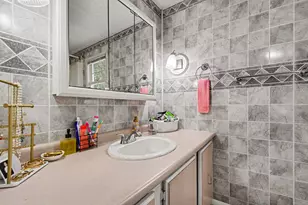 315 Mc Cumber St, Buchanan, MI 49107 - Photo 10