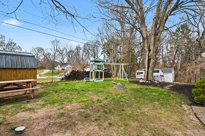 315 Mc Cumber Street, Buchanan, MI 49107 - Photo 14