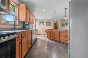 6877 Rowley Dr, Osseo, MI 49266 - Photo 32