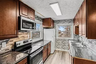 211 North Dr, Brooklyn, MI 49230 - Photo 4