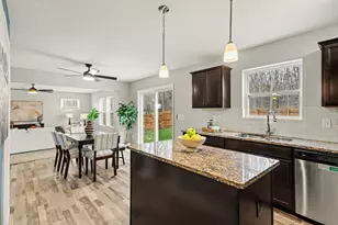 6346 Wood Hollow Dr, Kalamazoo, MI 49009 - Photo 8