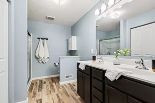 6346 Wood Hollow Dr, Kalamazoo, MI 49009 - Photo 14