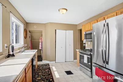 3618 Horton Avenue SE, Grand Rapids, MI 49548 - Photo 12