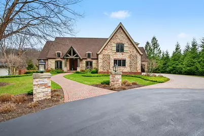 7428 Biscayne Way SE, Grand Rapids, MI 49546 - Photo 2