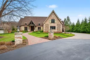 7428 Biscayne Way SE, Grand Rapids, MI 49546 - Photo 2