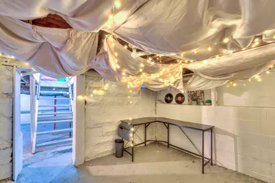 131 Willow Street, Jackson, MI 49202 - Photo 18