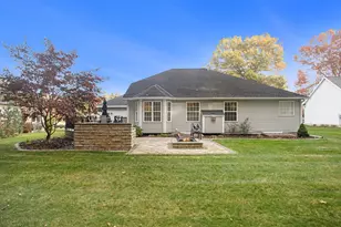 15418 Stoneridge Ct, Spring Lake, MI 49456 - Photo 2