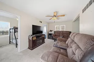 103 Cove St, Jackson, MI 49203 - Photo 10