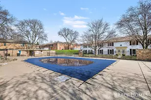 2466 Cranden Dr SE, Grand Rapids, MI 49506 - Photo 20