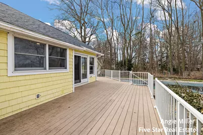 211 Williams Street, Spring Lake, MI 49456 - Photo 6