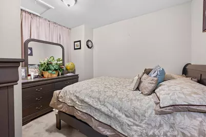 4376 Knightsbridge Lane, West Bloomfield, MI 48323 - Photo 24