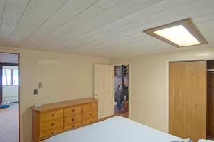 10749 Kings Ln, Berrien Springs, MI 49103 - Photo 20