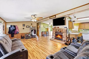 8592 Gleaner Ct, Zeeland, MI 49464 - Photo 6
