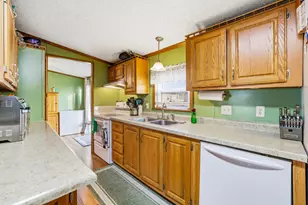 8592 Gleaner Ct, Zeeland, MI 49464 - Photo 8