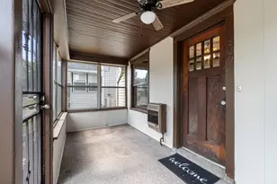 140 Moore St, Jackson, MI 49203 - Photo 6