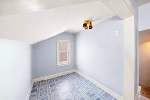 146 W Bidwell Street W, Battle Creek, MI 49015 - Photo 18