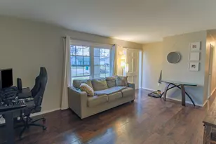 5723 Roanoke St, Portage, MI 49024 - Photo 8