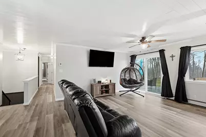 4090 Matthews Road, Charlotte, MI 48813 - Photo 10