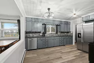 4090 Matthews Rd, Charlotte, MI 48813 - Photo 16