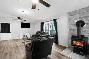 4090 Matthews Rd, Charlotte, MI 48813 - Photo 44