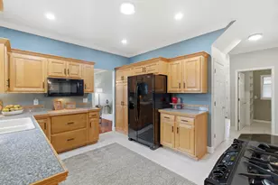 7886 Finnagen Dr, Mattawan, MI 49071 - Photo 12