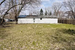 604 James St, Niles, MI 49120 - Photo 2