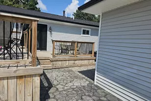 36761 Willow Rd, New Boston, MI 48164 - Photo 10