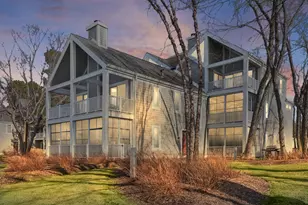 420 W Oselka Dr, New Buffalo, MI 49117 - Photo 1