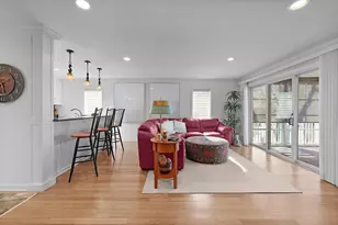 420 W Oselka Dr, New Buffalo, MI 49117 - Photo 8