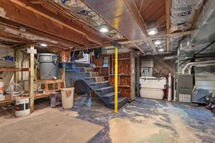 323 S Center St, Bangor, MI 49013 - Photo 46